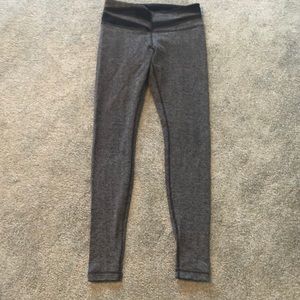 Lululemon size 8 fleece-lined Wunder Unders